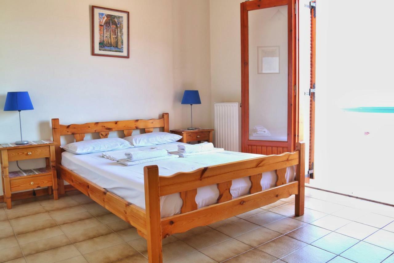 Seaview - Selfcatering Apartment - Helen No 2 Ксиропигадо Экстерьер фото